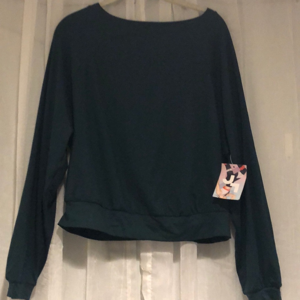 Dark green workout top